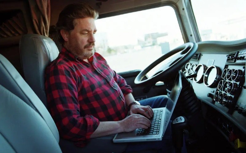 What Makes Finding a truck Driver Job Really Easy?