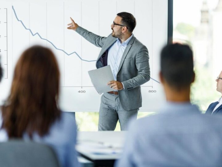 Consumer Administration and Some of the Best Paying Jobs in Consumer Service (Finance)- 
