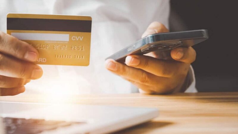 Optimizing the Wholesale Buyer Journey: Creating a Frictionless B2B Ecommerce Experience