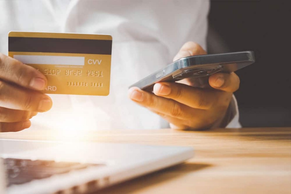 Optimizing the Wholesale Buyer Journey: Creating a Frictionless B2B Ecommerce Experience