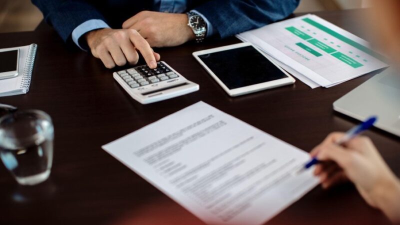4 Questions to Ask Before Selling an Insurance Plan