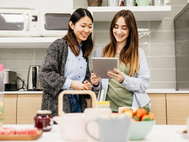How to Find Cheap Maid Insurance Without Sacrificing Coverage